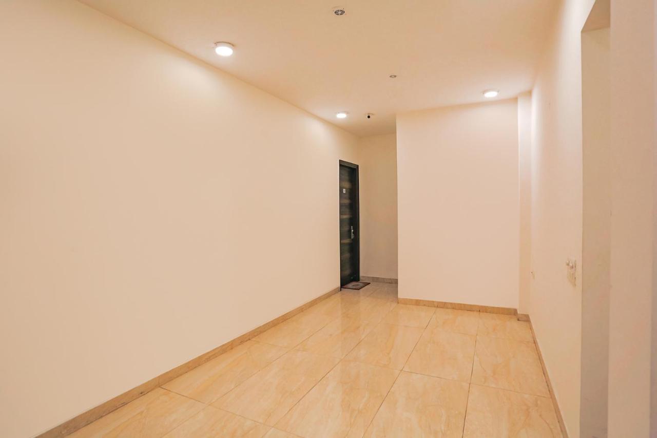 Fabhotel Ab Inn Huda City Center Гургаон Екстериор снимка